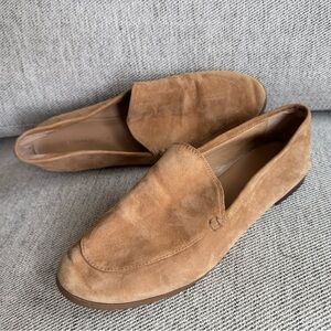 Banana Republic Demi Suede Loafer size 9